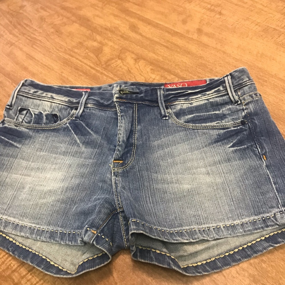 Yaso shorty jean shorts size 7/8